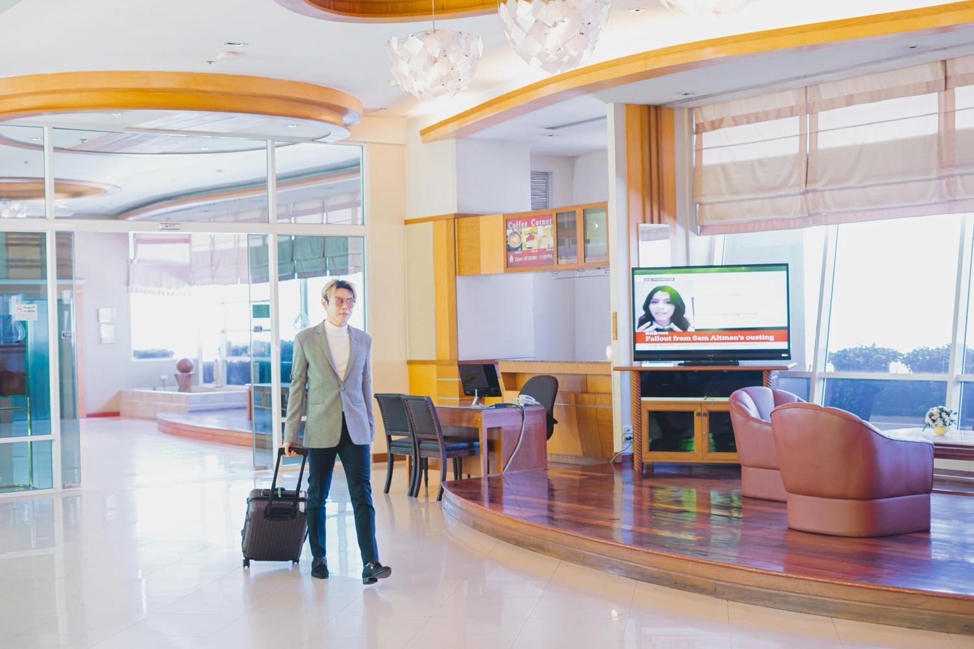 Asia Airport Hotel Rangsit Exterior photo